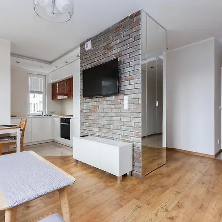 Brzezno Homely By Bookinghost Gdańsk